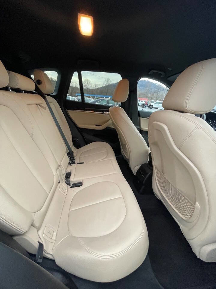 Used 2016 BMW X1 xDrive28i AWD/4WD image 19