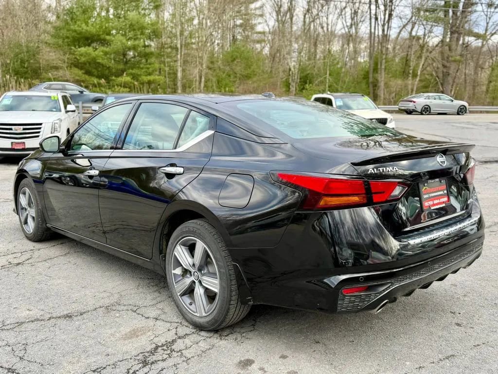 Used 2019 Nissan Altima 2.5 SV image 6