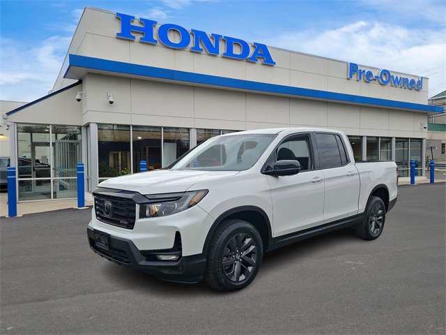 Used 2023 Honda Ridgeline Sport image 1