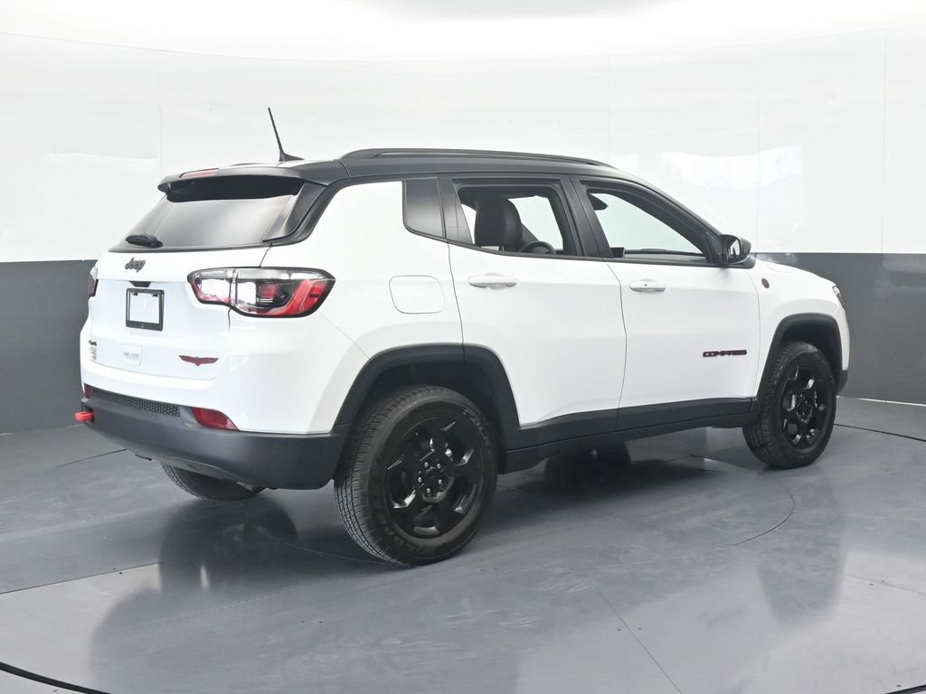 Used 2023 Jeep Compass Trailhawk image 6