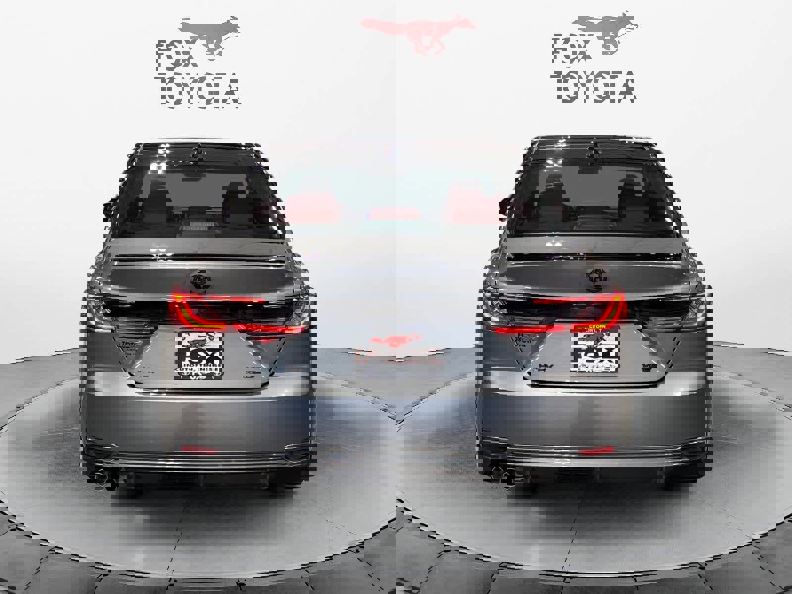 Used 2025 Toyota Camry XSE image 5