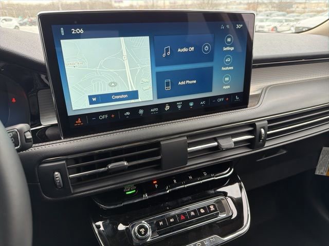 New 2026 Lincoln Corsair Premiere image 11