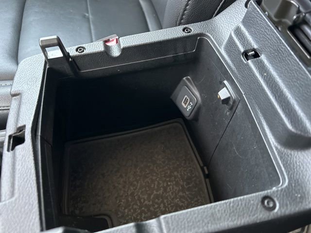 Used 2023 Jeep Wrangler Unlimited Sahara image 33