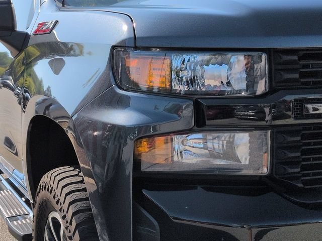 Used 2019 Chevrolet Silverado 1500 Custom Trail Boss w/ Custom Convenience Package AWD/4WD image 8