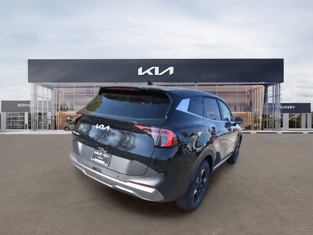 New 2027 Kia Sportage LX FWD image 4