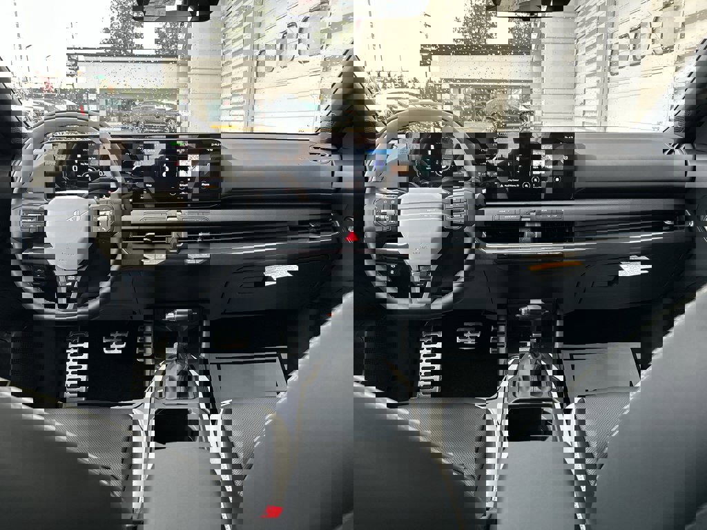 New 2026 Kia K4 GT-Line Turbo image 17