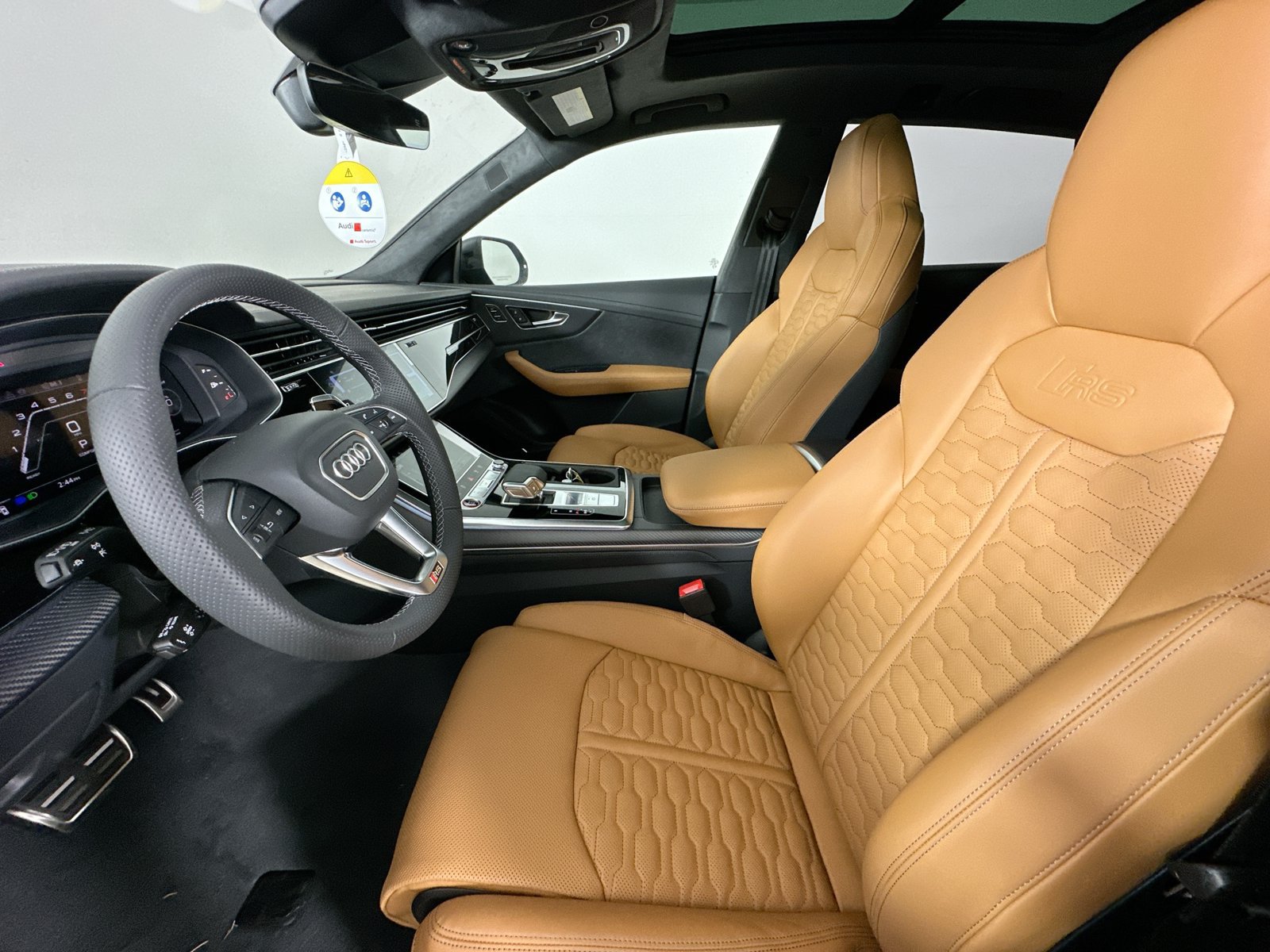 New 2027 Audi RS Q8 performance AWD/4WD image 33