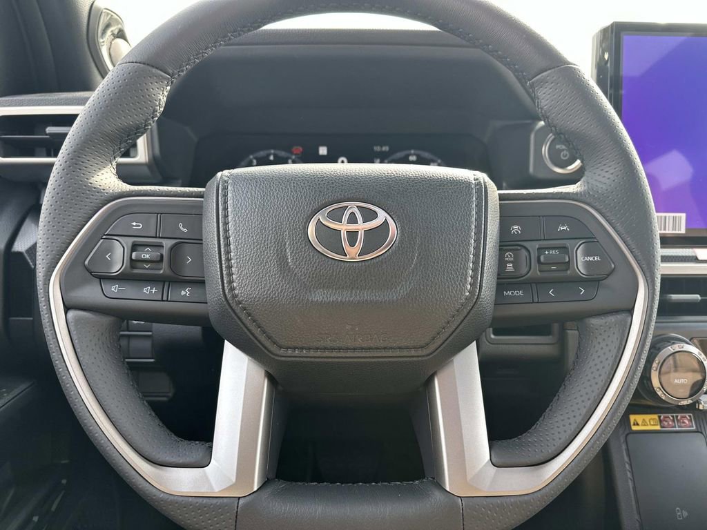 New 2026 Toyota 4Runner Limited AWD/4WD image 20