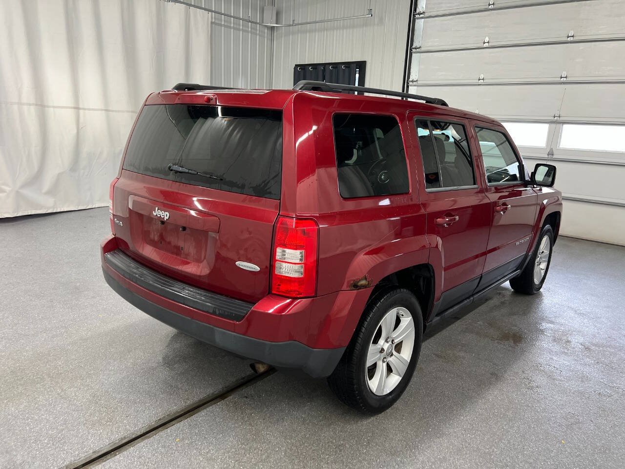 Used 2012 Jeep Patriot Latitude AWD/4WD image 4