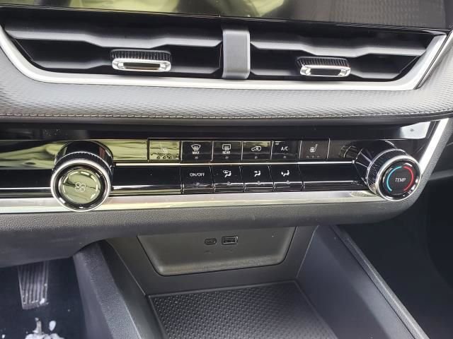 New 2026 Chevrolet Equinox LT image 23