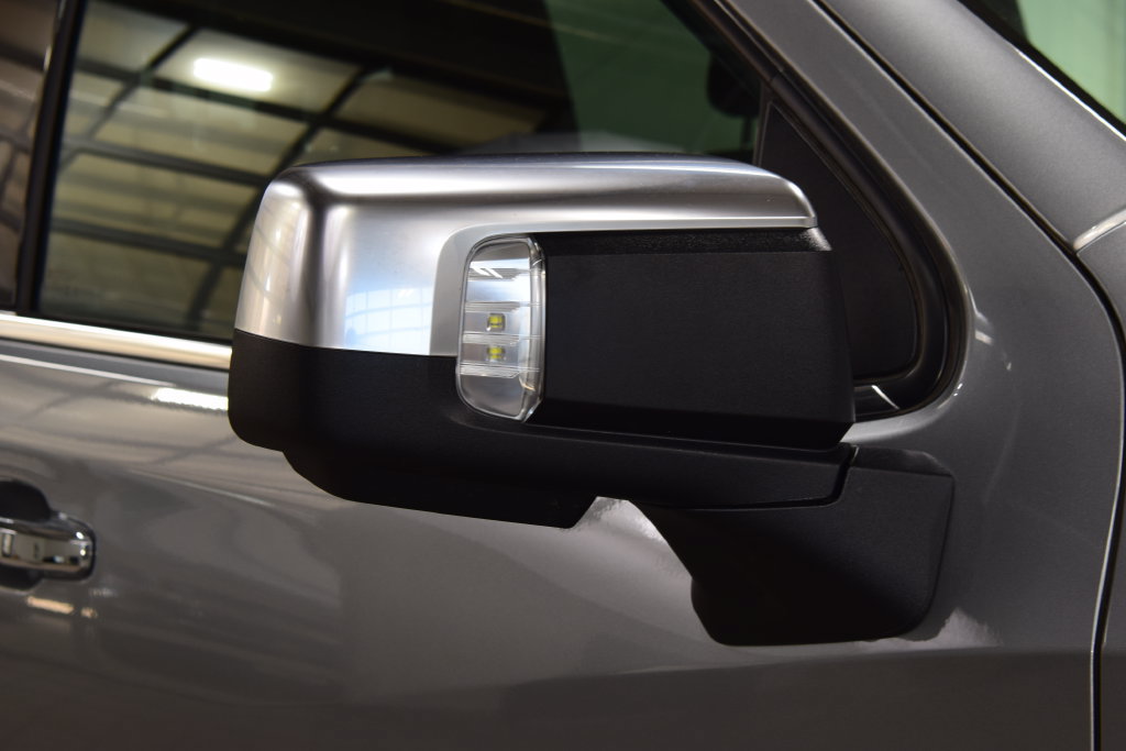 Used 2026 Chevrolet Silverado 1500 High Country w/ High Country Premium Package AWD/4WD image 18