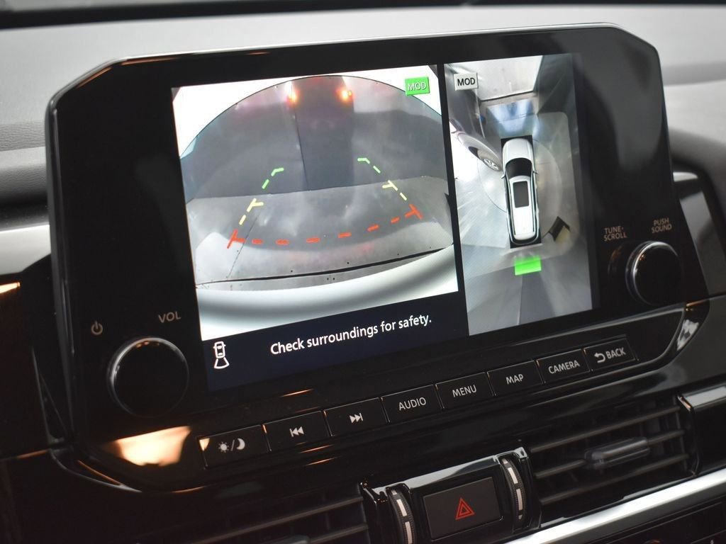 New 2025 Nissan Pathfinder SL image 33