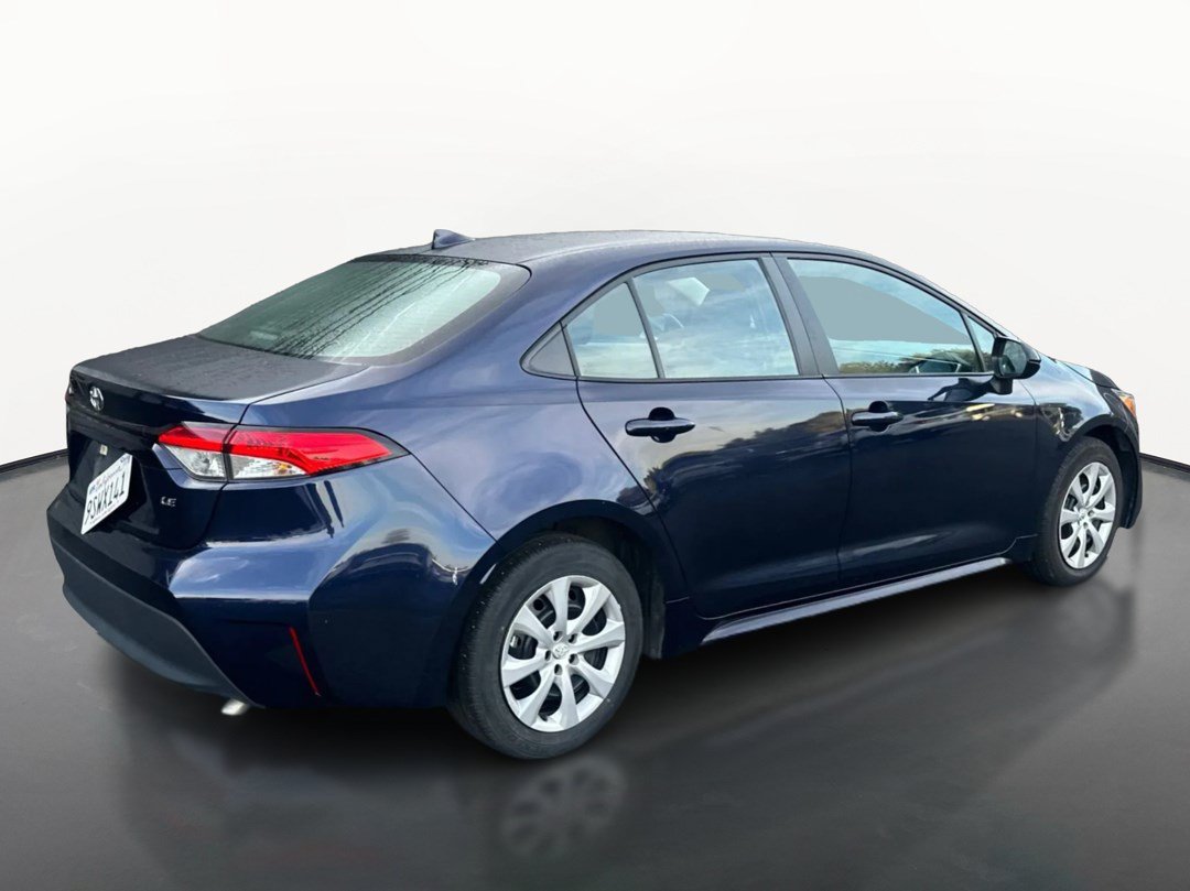 Used 2025 Toyota Corolla LE FWD image 3