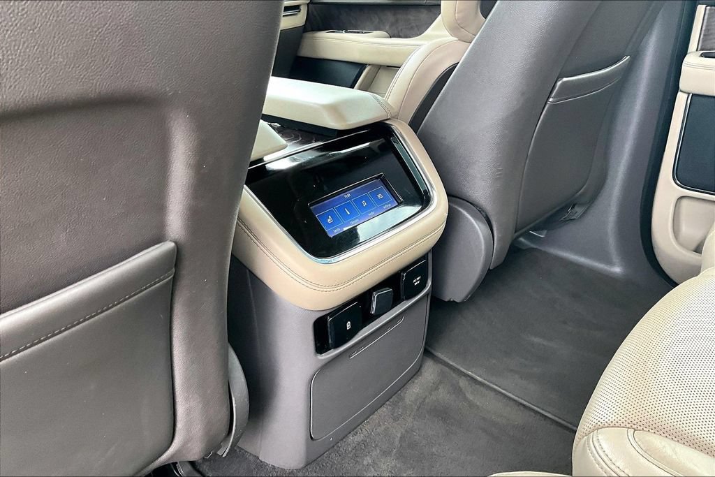 Used 2022 Lincoln Navigator Reserve AWD/4WD image 32