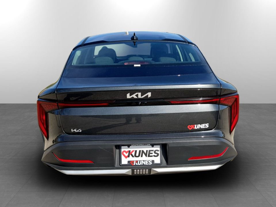 Used 2025 Kia K4 LXS FWD image 7