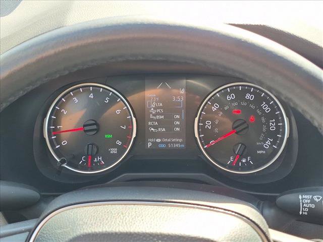 Used 2022 Toyota RAV4 XLE w/ Convenience Package FWD image 11