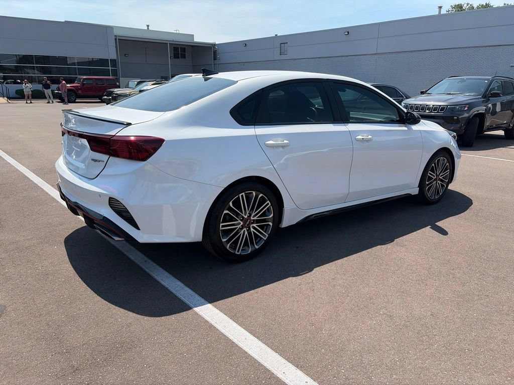 Used 2022 Kia Forte GT w/ GT2 Package FWD image 5