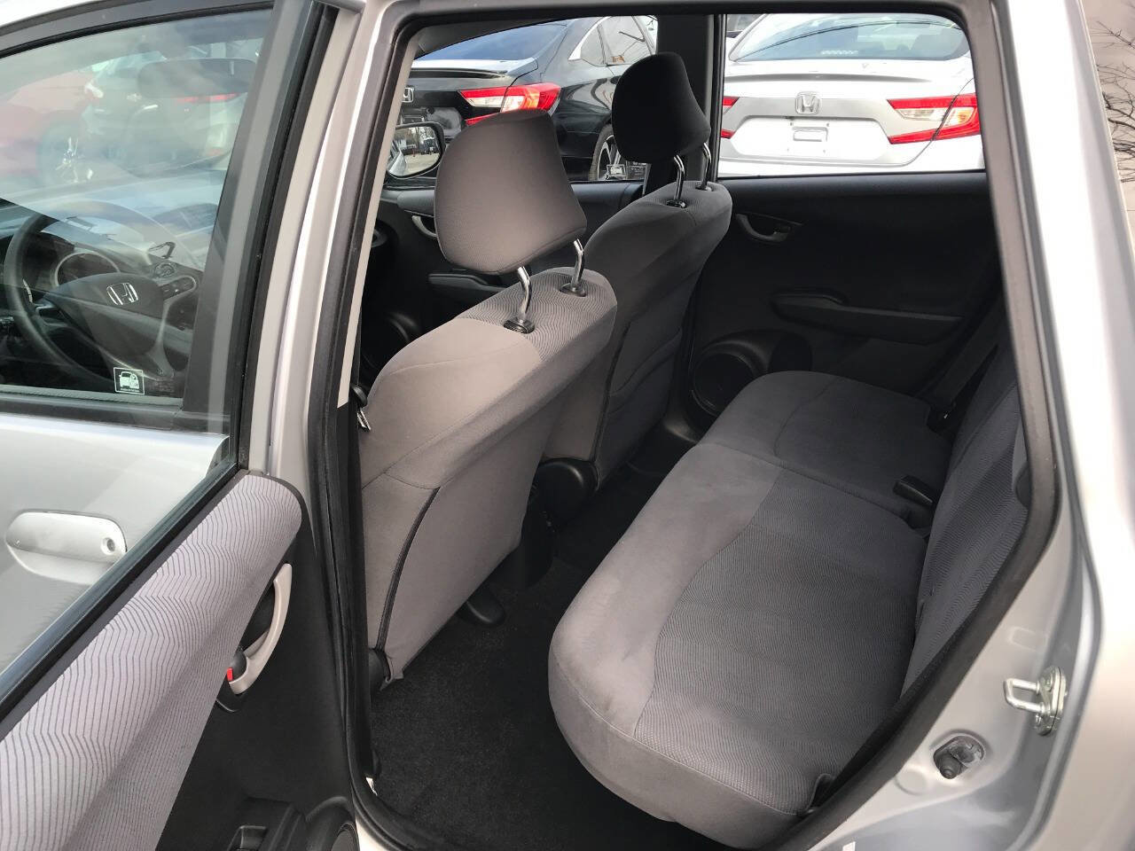 Used 2011 Honda Fit image 10