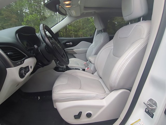 Used 2021 Jeep Cherokee Limited w/ Elite Package image 17