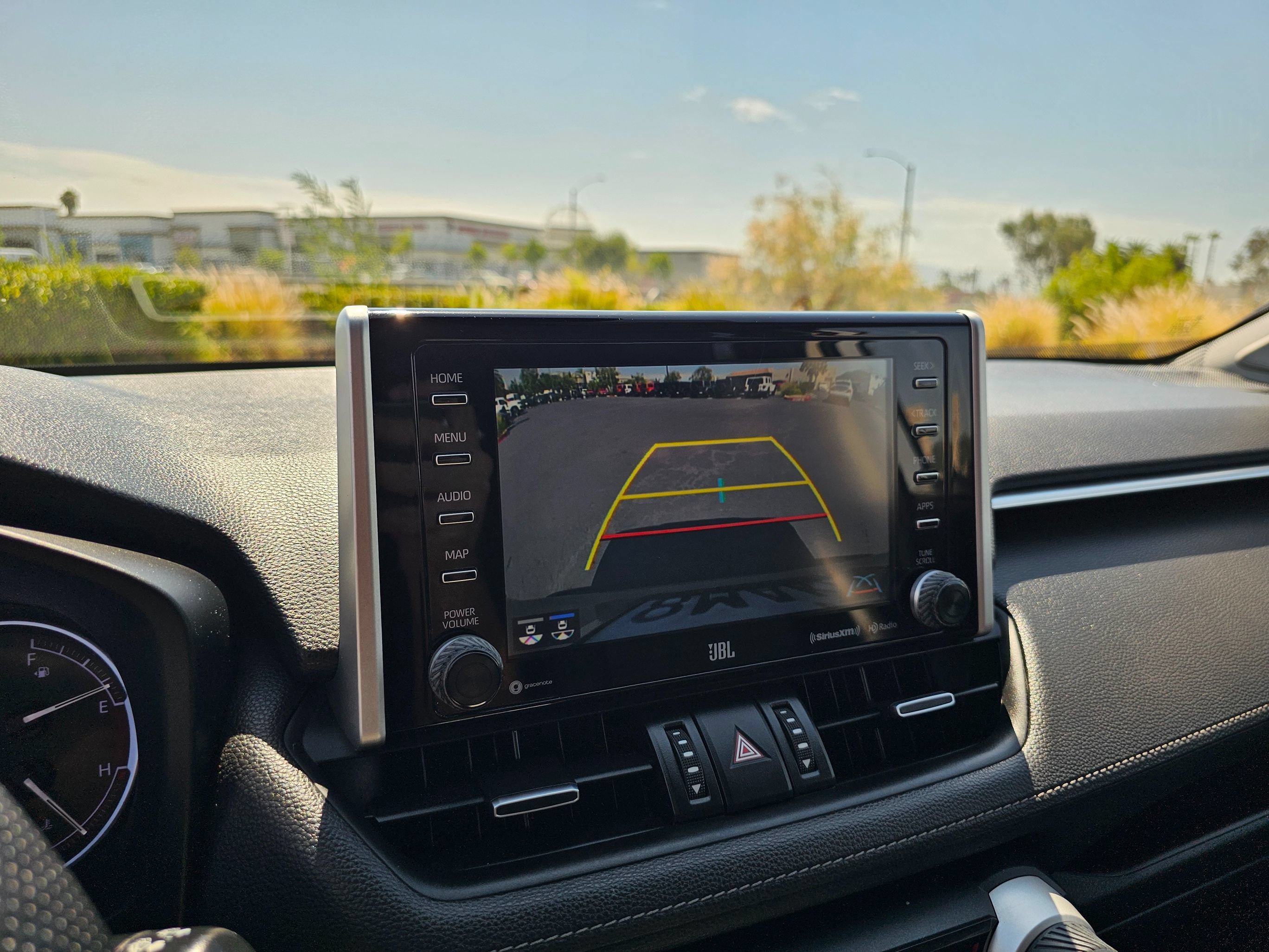 Used 2019 Toyota RAV4 Limited w/ Carpet Mat Package FWD image 35
