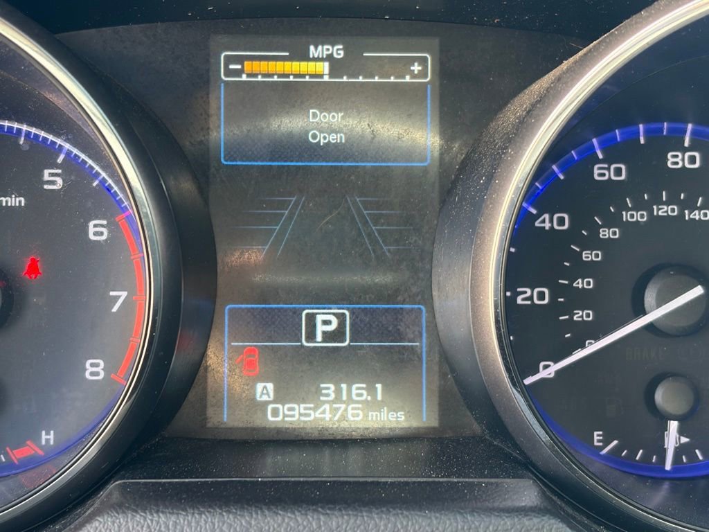 Used 2017 Subaru Legacy 2.5i Premium AWD/4WD image 31