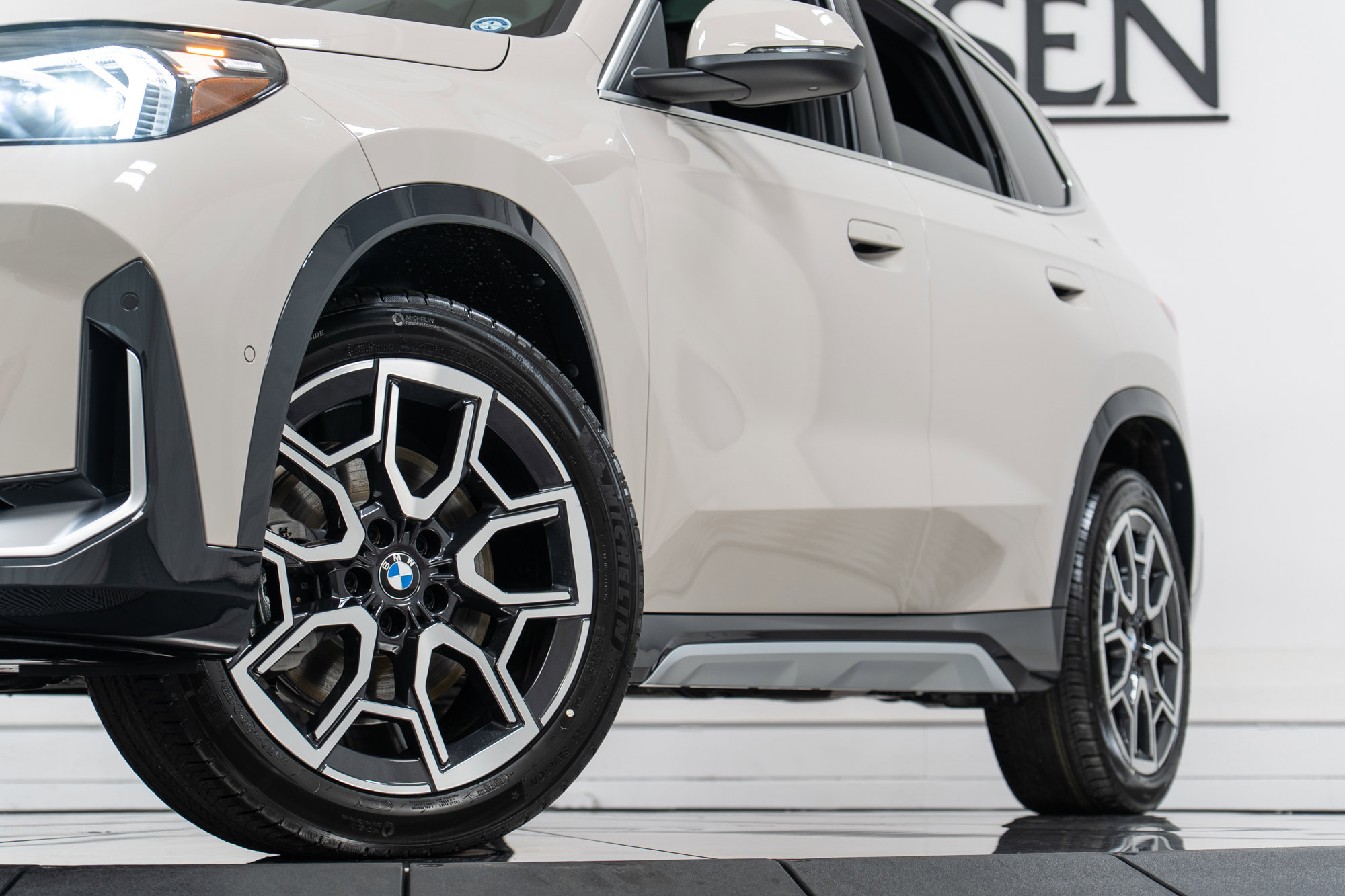 New 2026 BMW X1 xDrive28i w/ Convenience Package image 27