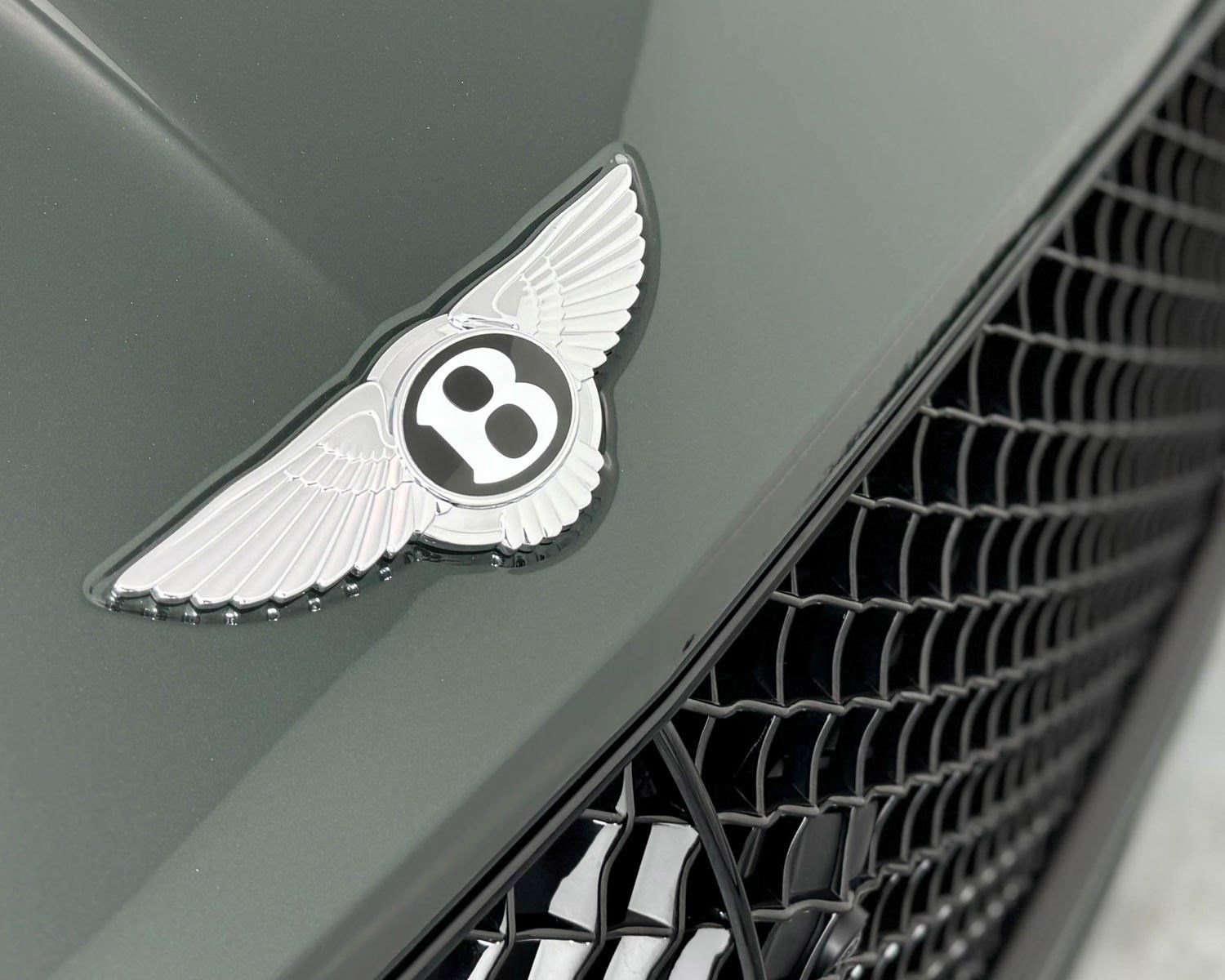 Used 2024 Bentley Continental GT V8 AWD/4WD image 46