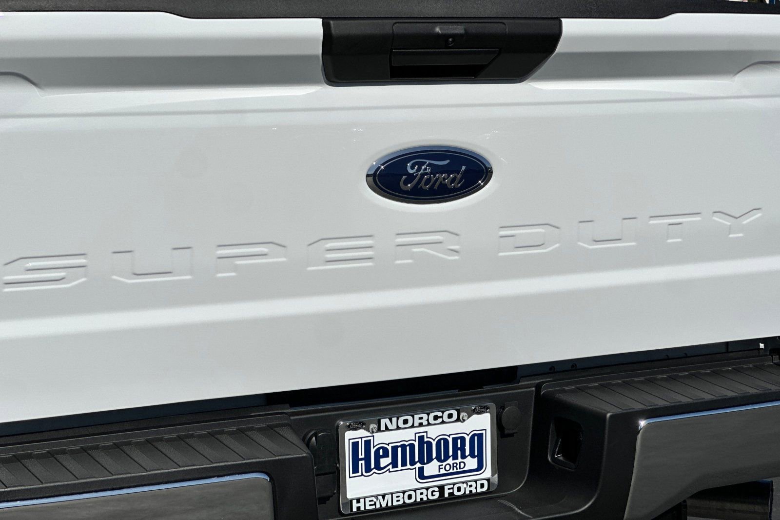 New 2026 Ford F250 XL w/ XL Chrome Package image 24