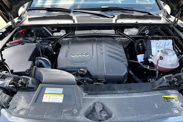 Used 2022 Audi Q5 2.0T Prestige w/ Prestige Package AWD/4WD image 9