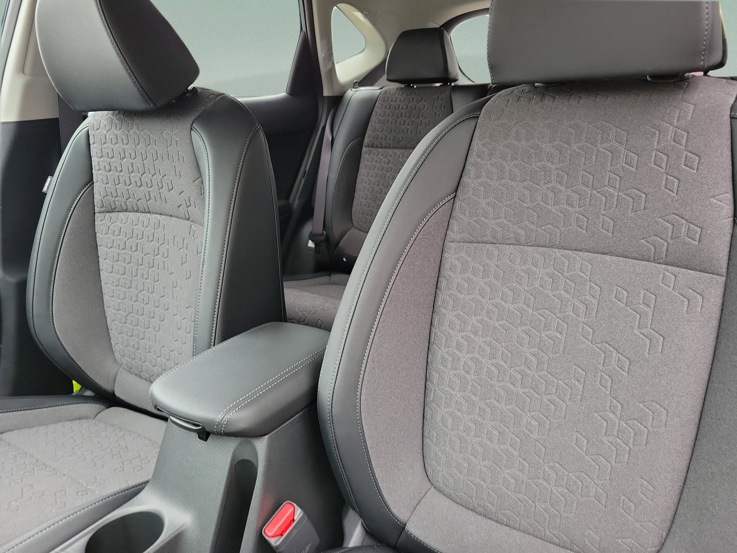 New 2025 Kia Seltos S image 12