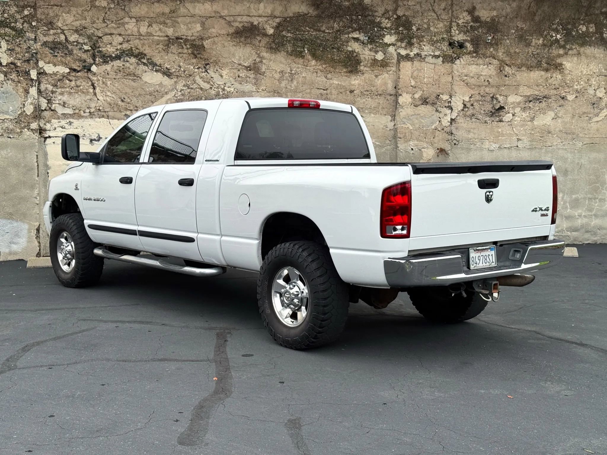 Used 2006 Dodge Ram 2500 Truck SLT w/ Light Group image 6