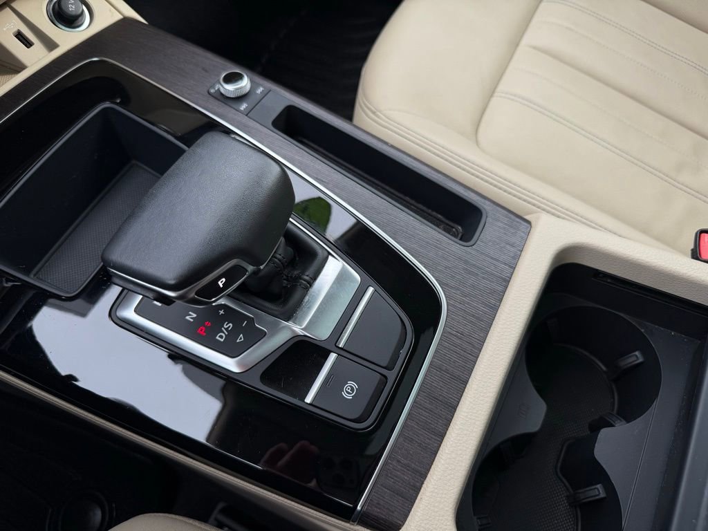 Used 2022 Audi Q5 2.0T Premium image 28