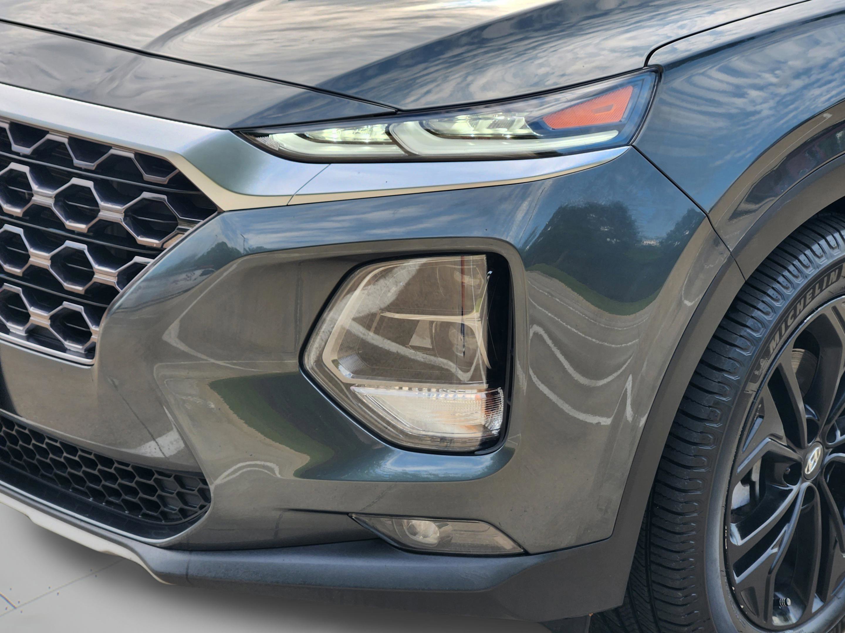 Used 2019 Hyundai Santa Fe FWD w/ Cargo Package image 35