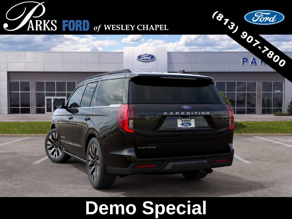 New 2027 Ford Expedition Platinum w/ Driver's Package RWD image 8