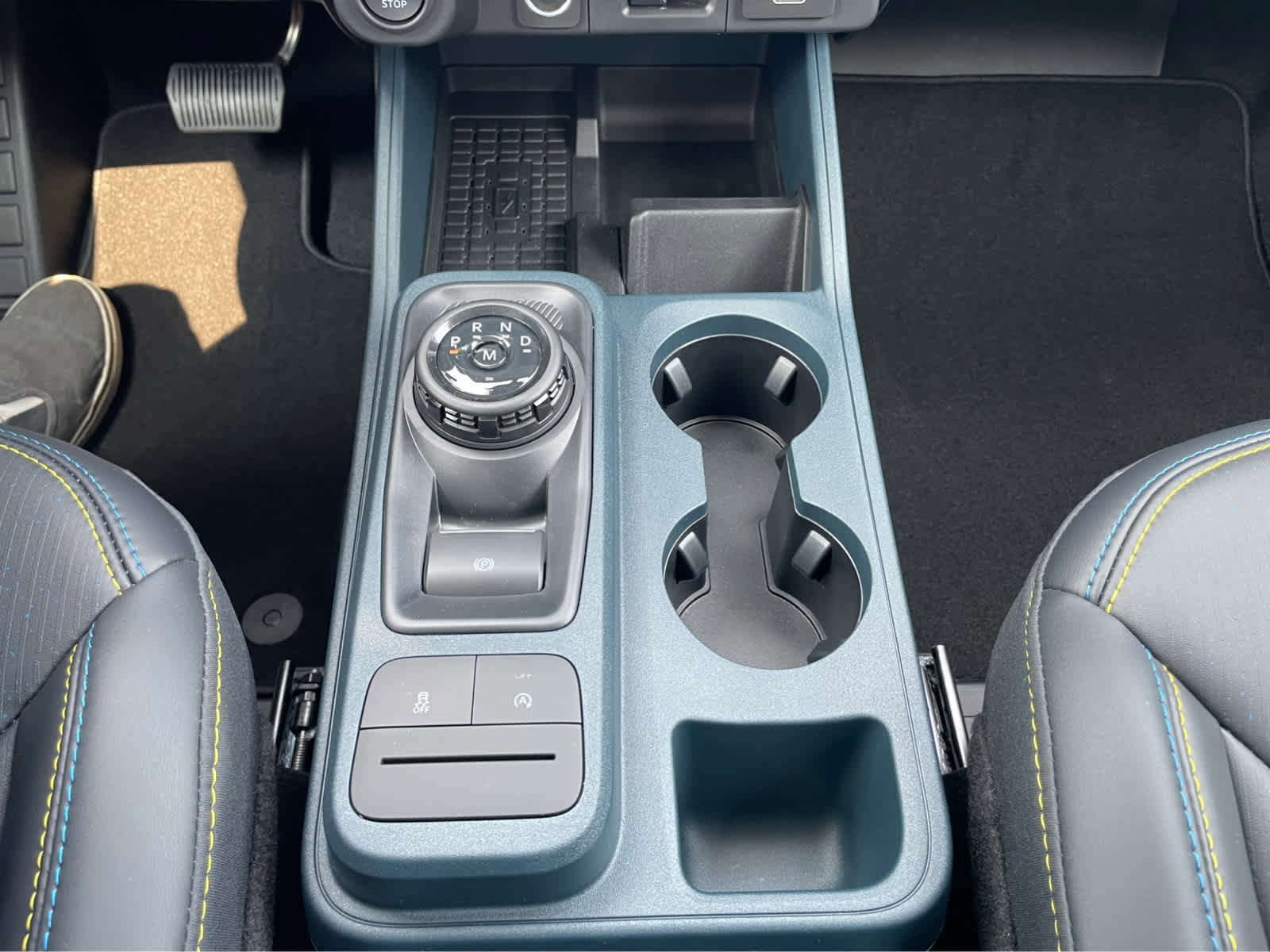 New 2025 Ford Maverick Lobo image 24