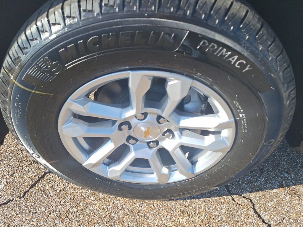 New 2026 Chevrolet Tahoe LS image 6