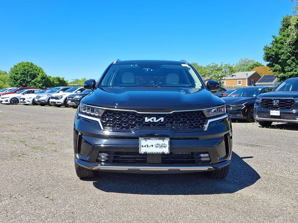 Certified 2023 Kia Sorento EX AWD/4WD image 2