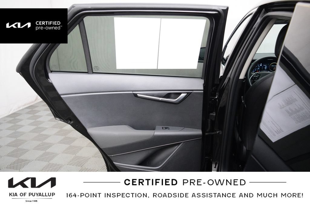 Certified 2023 Kia Niro Wave FWD image 12