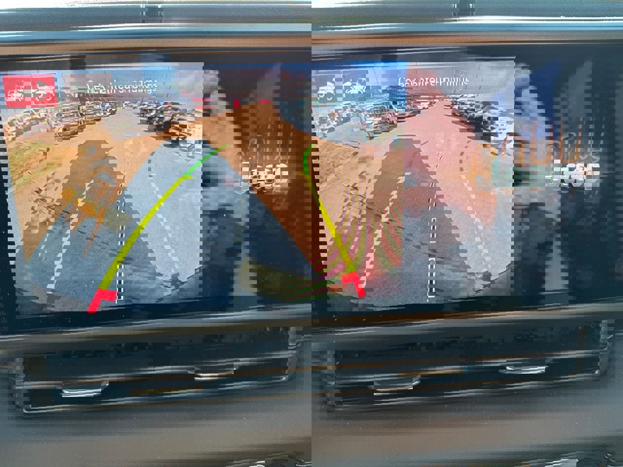 Used 2025 Jeep Wrangler Unlimited Rubicon image 27