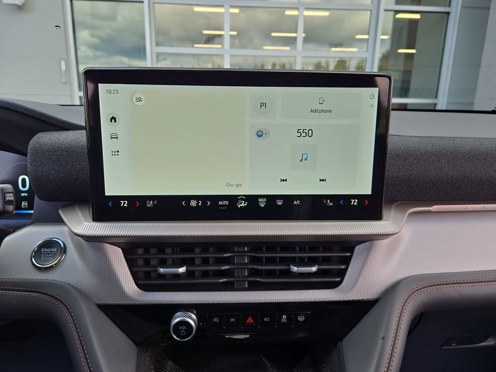 Used 2025 Ford Explorer Active w/ Active Comfort Package AWD/4WD image 24