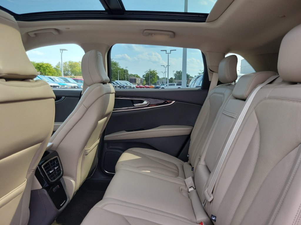 Certified 2023 Lincoln Nautilus Reserve AWD/4WD image 14