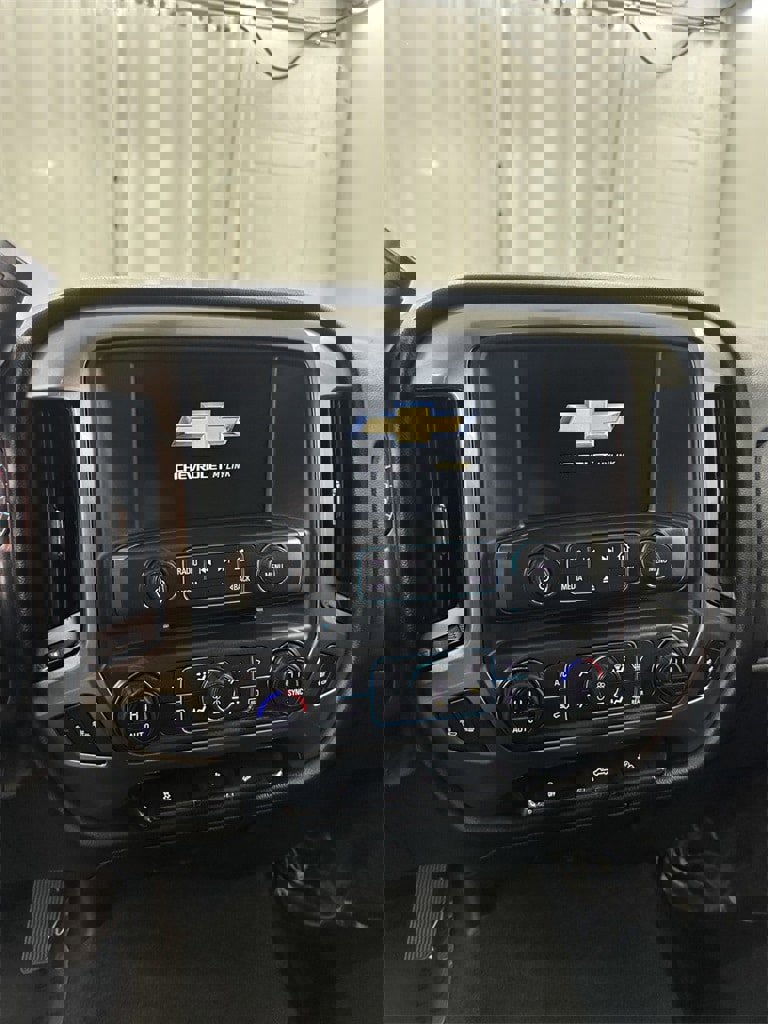 Used 2018 Chevrolet Silverado 1500 LT w/ All Star Edition image 16