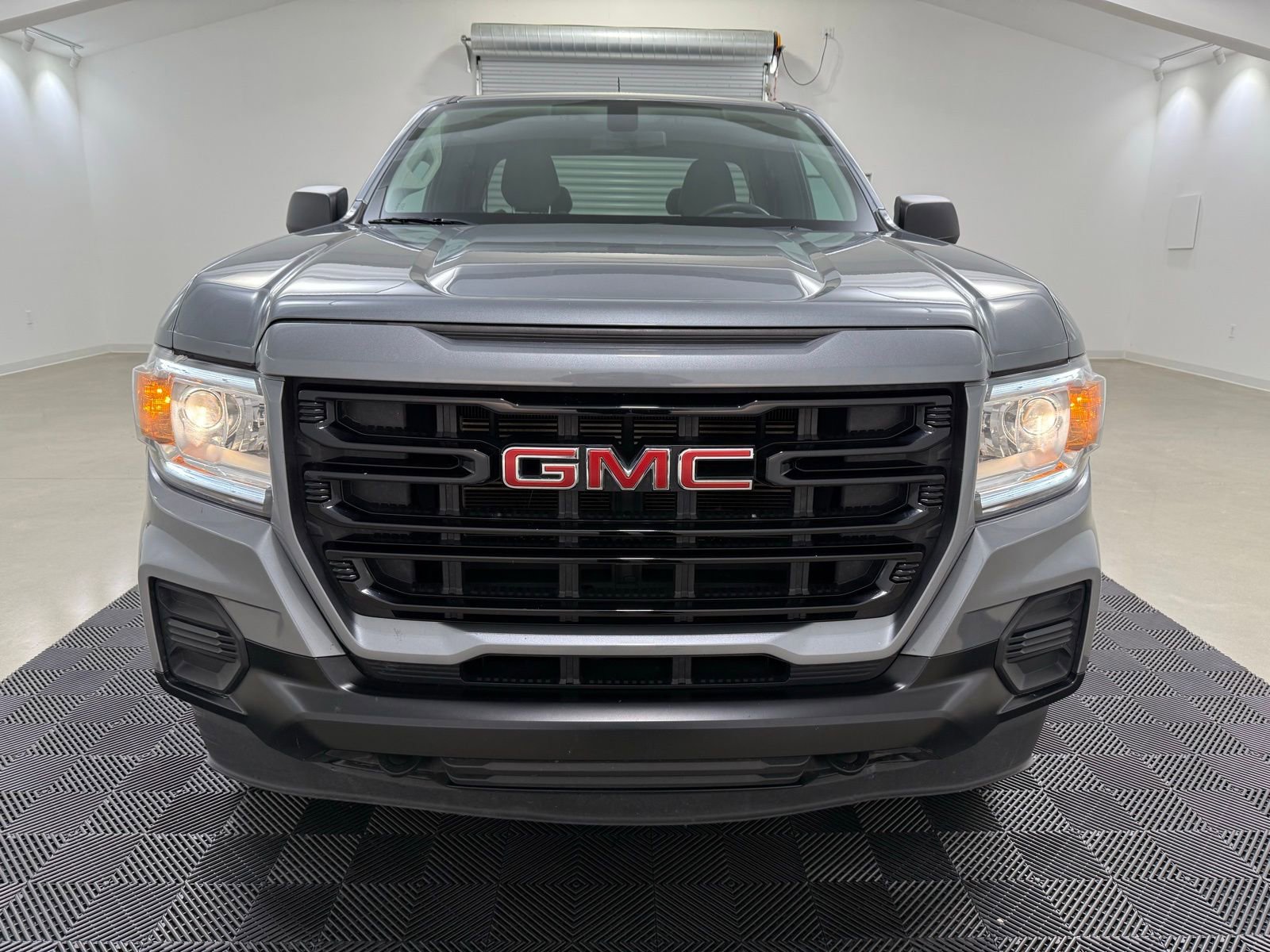 Used 2022 GMC Canyon Elevation Standard image 2