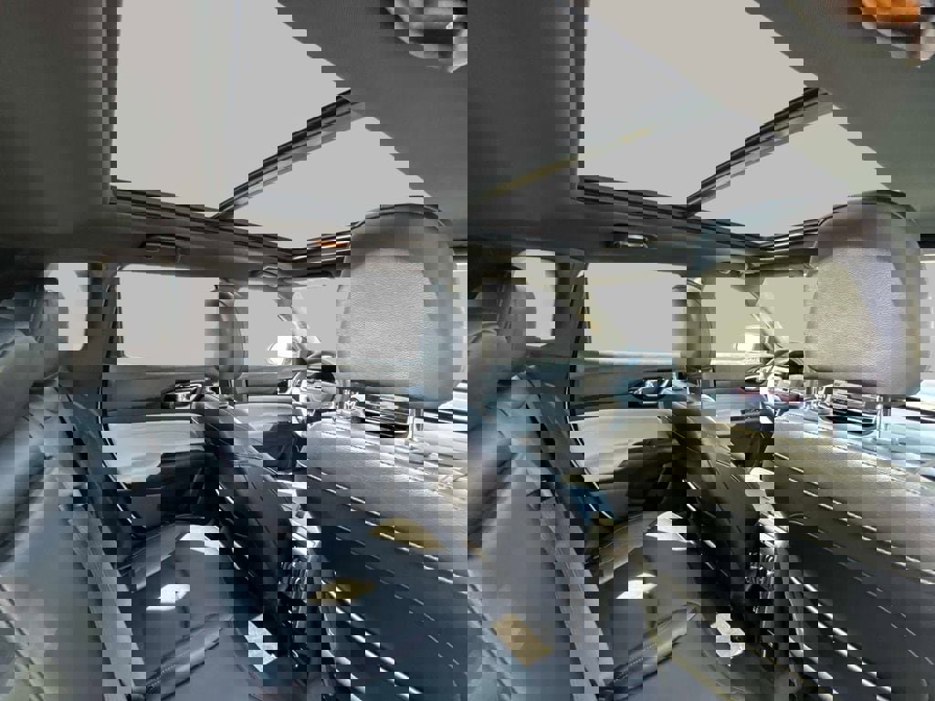 Used 2023 Jeep Compass Limited w/ Elite Group image 18