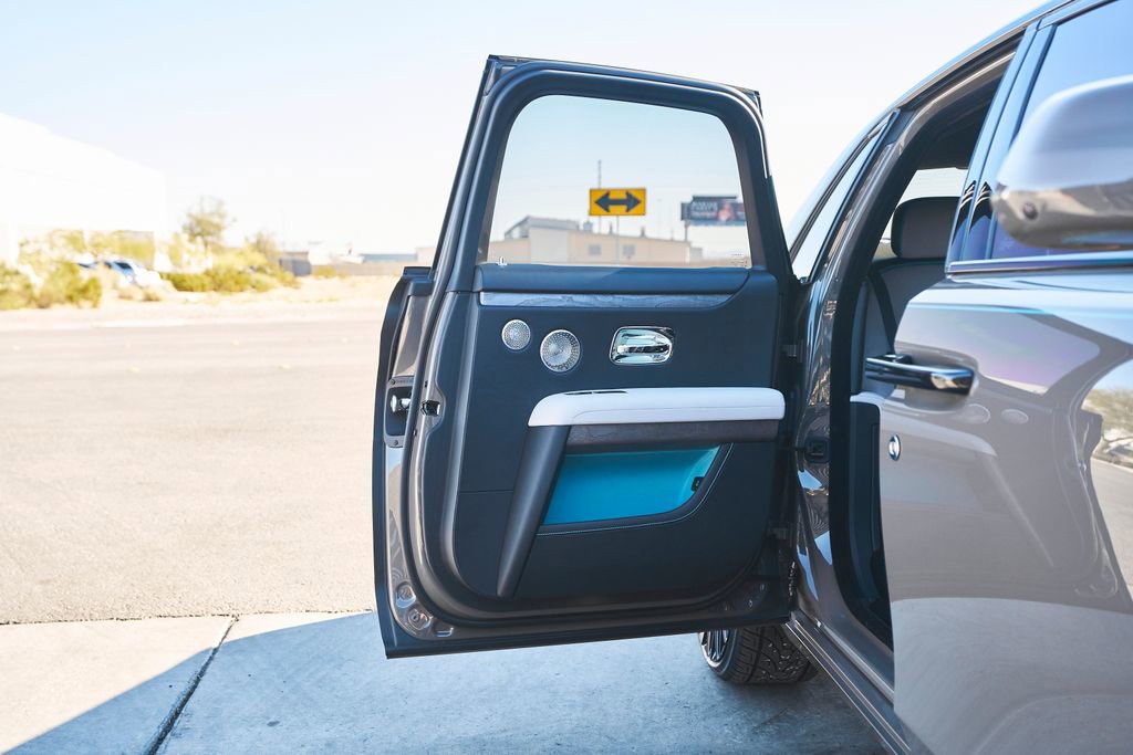 Used 2025 Rolls-Royce Ghost AWD/4WD image 25