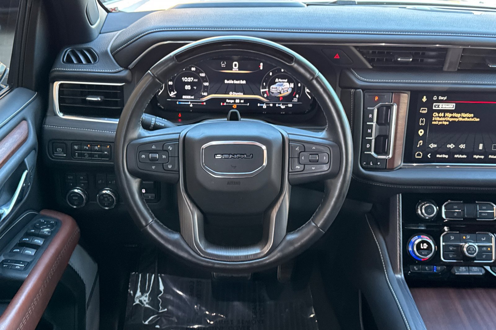 Certified 2023 GMC Yukon Denali Ultimate AWD/4WD image 15