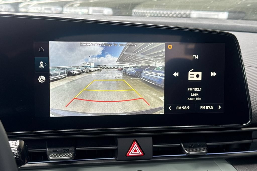New 2026 Hyundai Elantra Limited FWD image 20