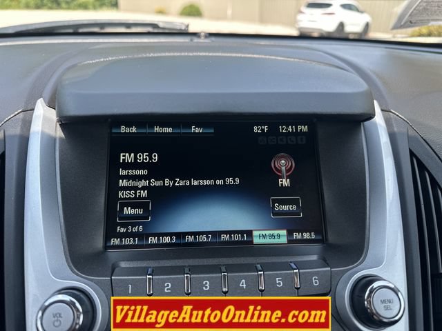 Used 2015 Chevrolet Equinox LT w/ Driver Convenience Package AWD/4WD image 19