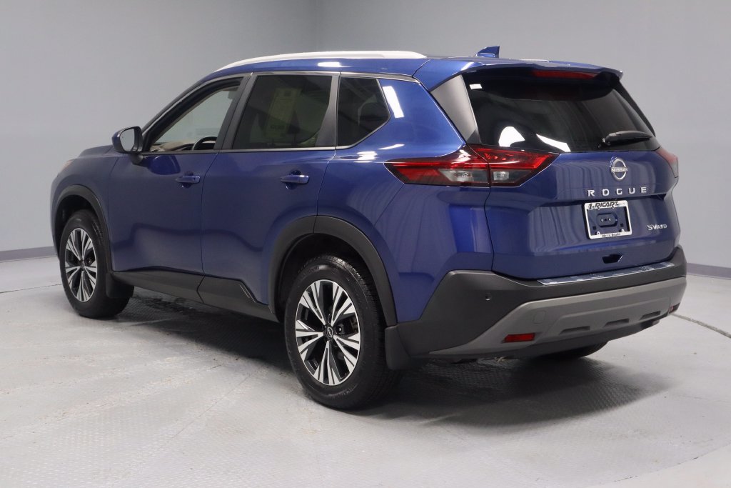 Certified 2023 Nissan Rogue SV w/ SV Premium B Package AWD/4WD image 9