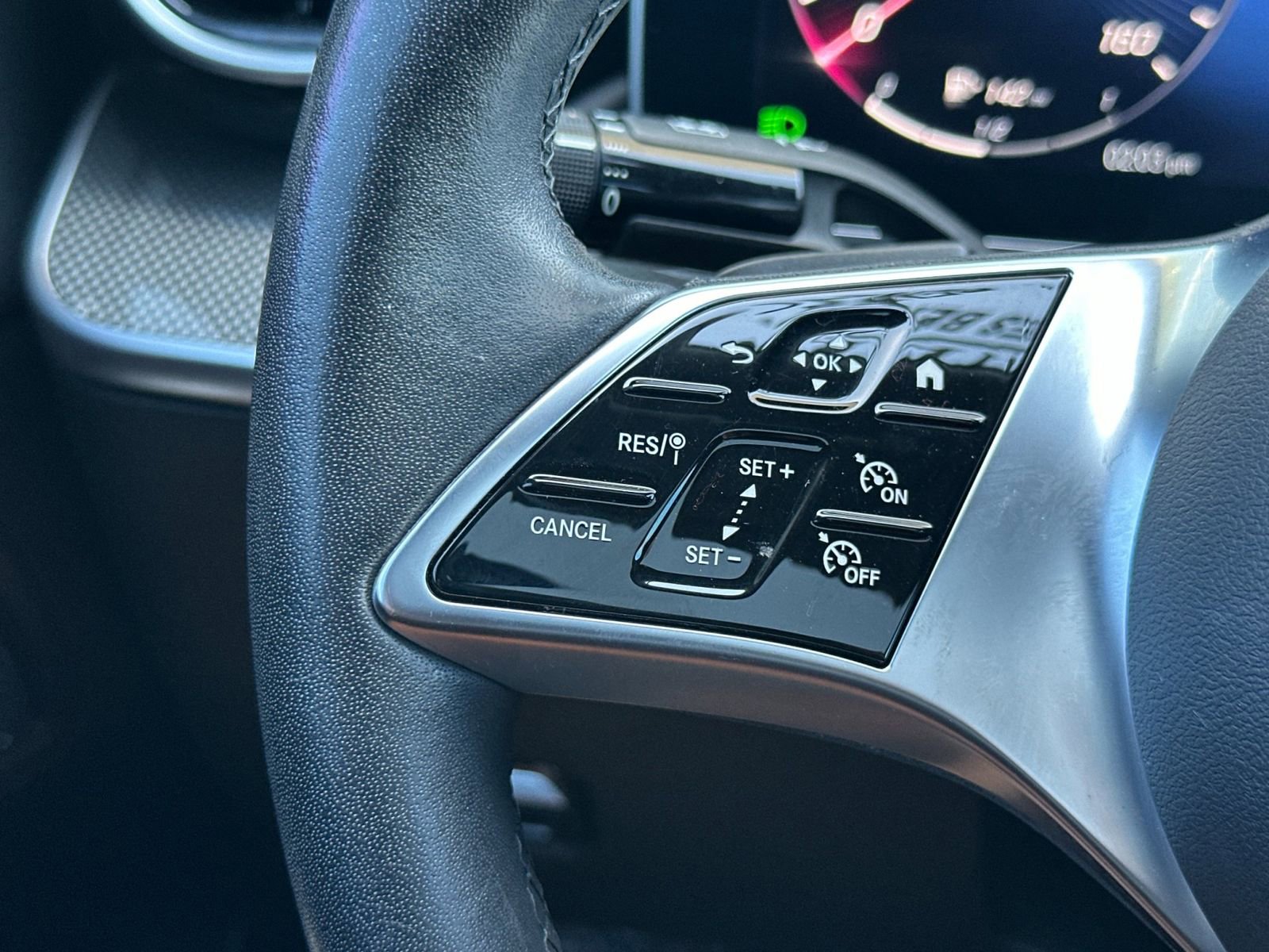 Certified 2022 Mercedes-Benz C 300 Sedan image 26